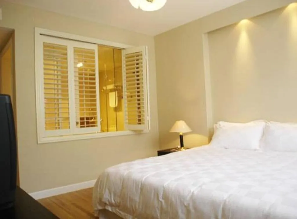 Huntington Terrace Hotel Shanghai 4*,